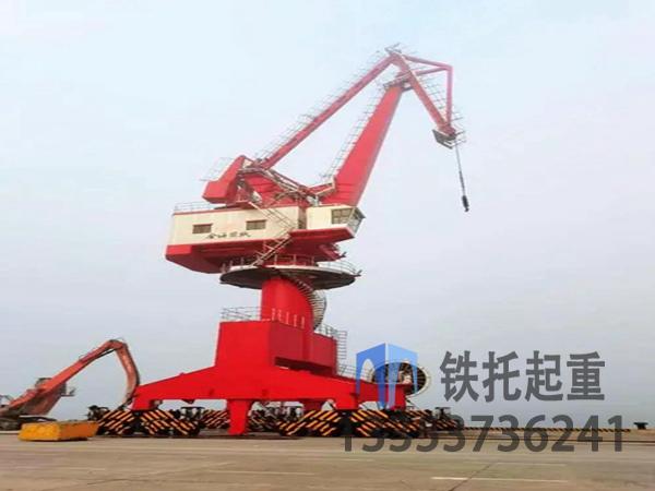 江蘇揚州門座式起重機廠家獨特的設計